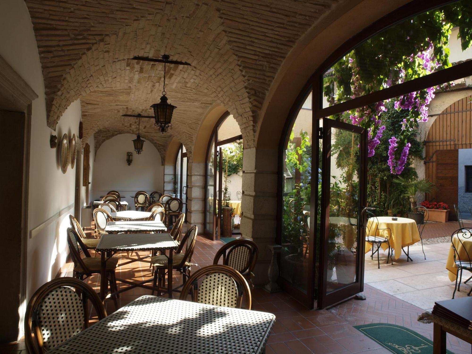 Hotel San Filis 3*
